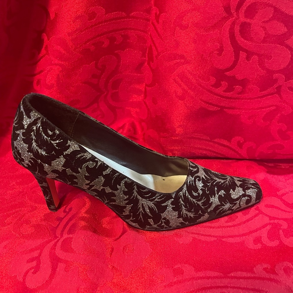 #29 black & silver valenti franco